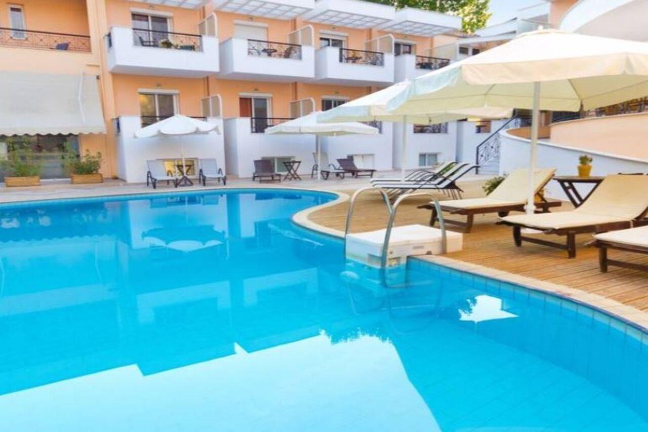 Filia Hotel And Apartments Liménasz Kültér fotó