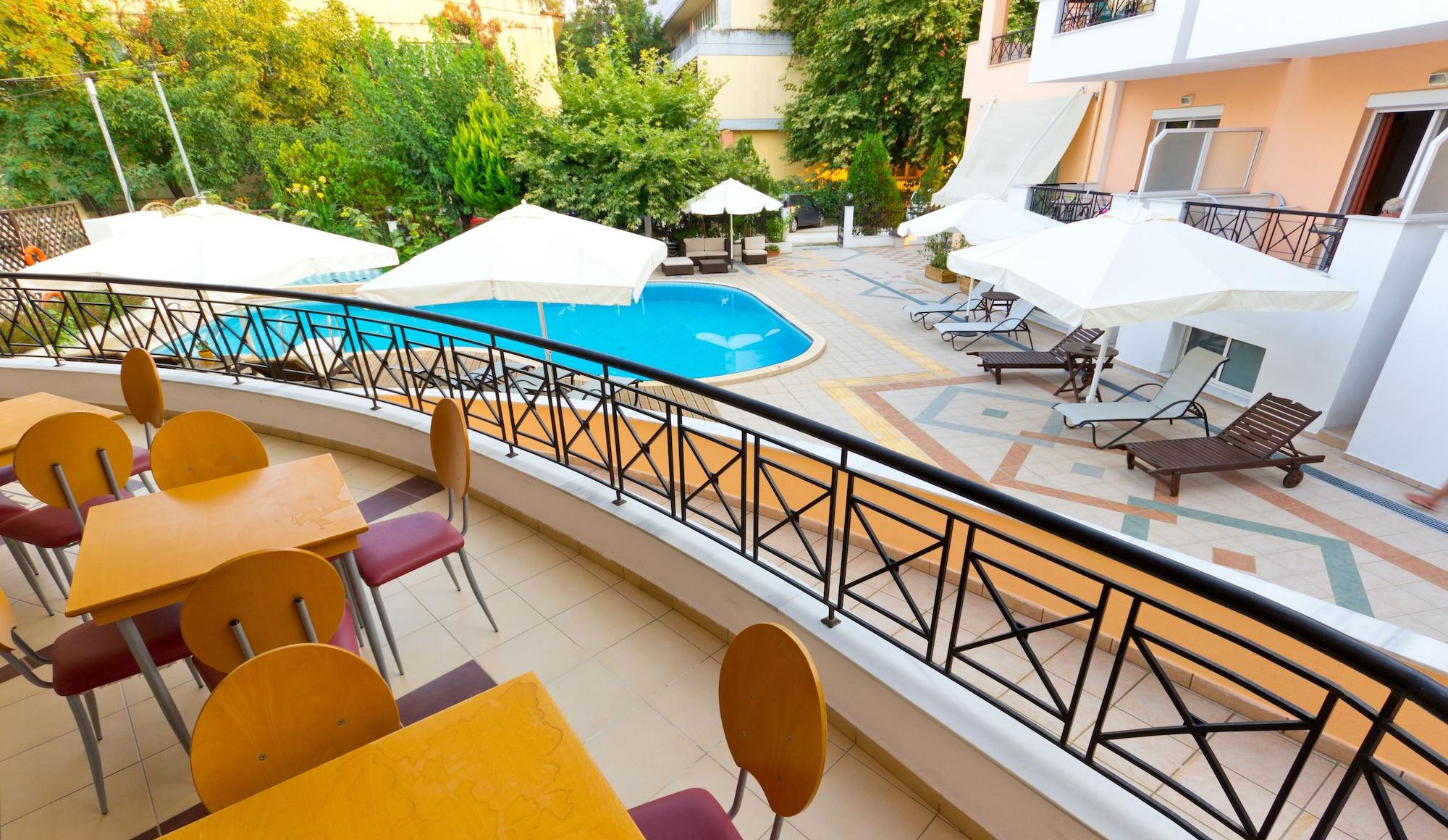 Filia Hotel And Apartments Liménasz Kültér fotó